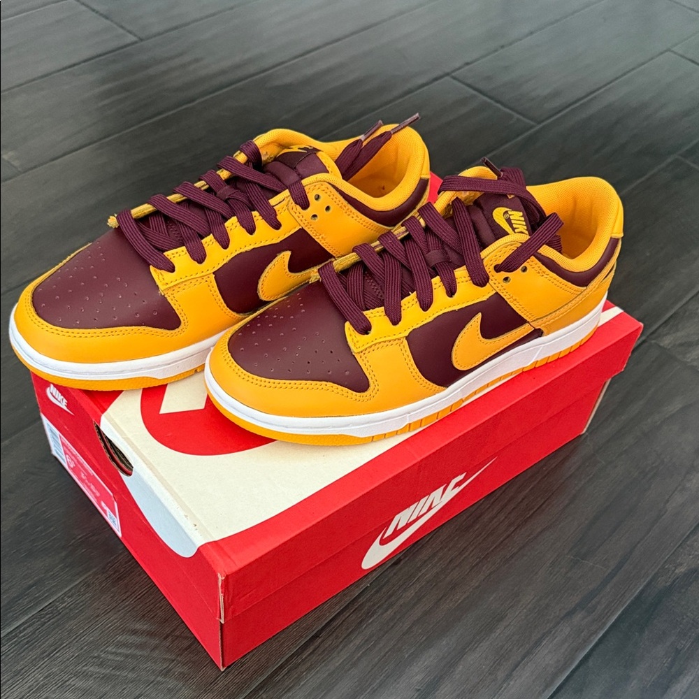 Nike Dunk Low Retro